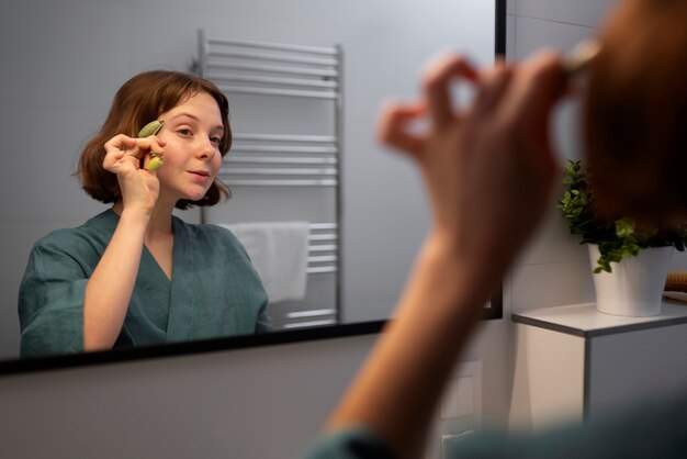 Sekrety Skutecznej Pielęgnacji Anti-Aging w Domowym Zaciszu