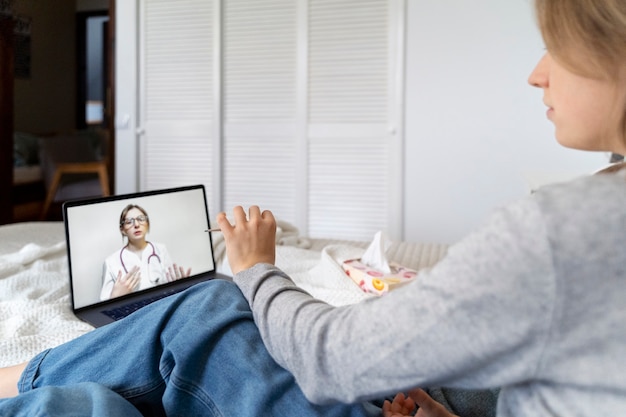 Jakie są korzyści z terapii online dla zdrowia psychicznego?